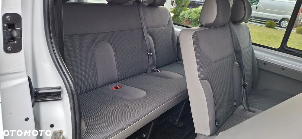 Opel Vivaro - 23