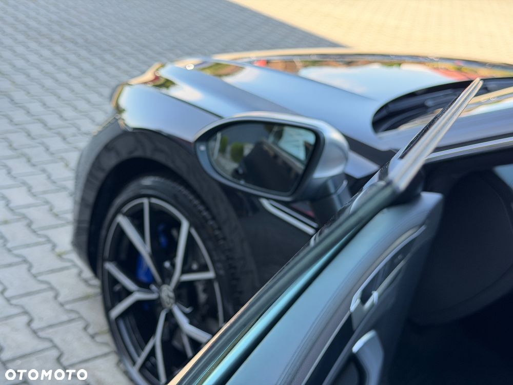 Volkswagen Arteon 2.0 TSI 4Motion R DSG - 18