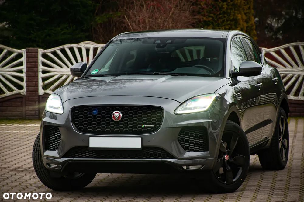 Jaguar E-Pace - 33