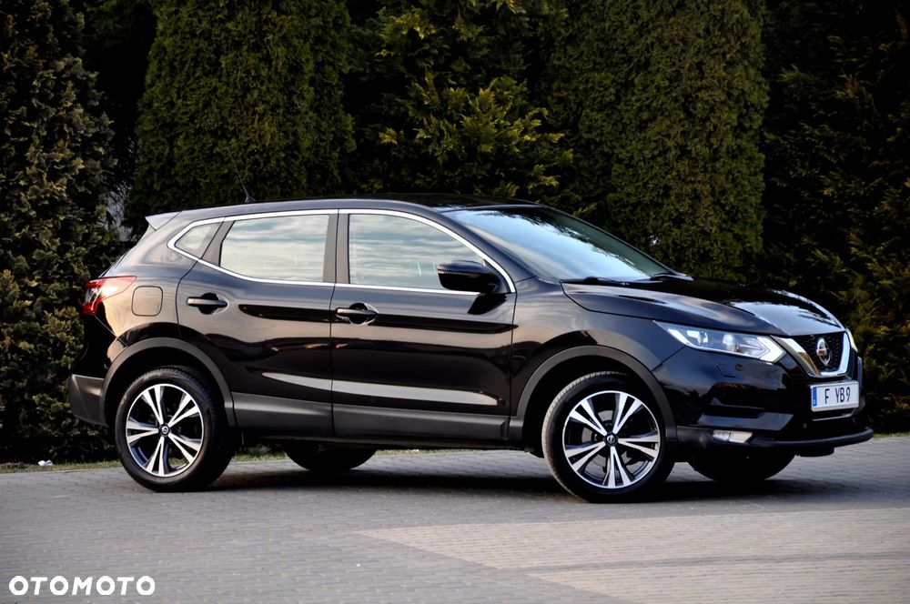 Nissan Qashqai 1.3 DIG-T DCT AKARI - 8