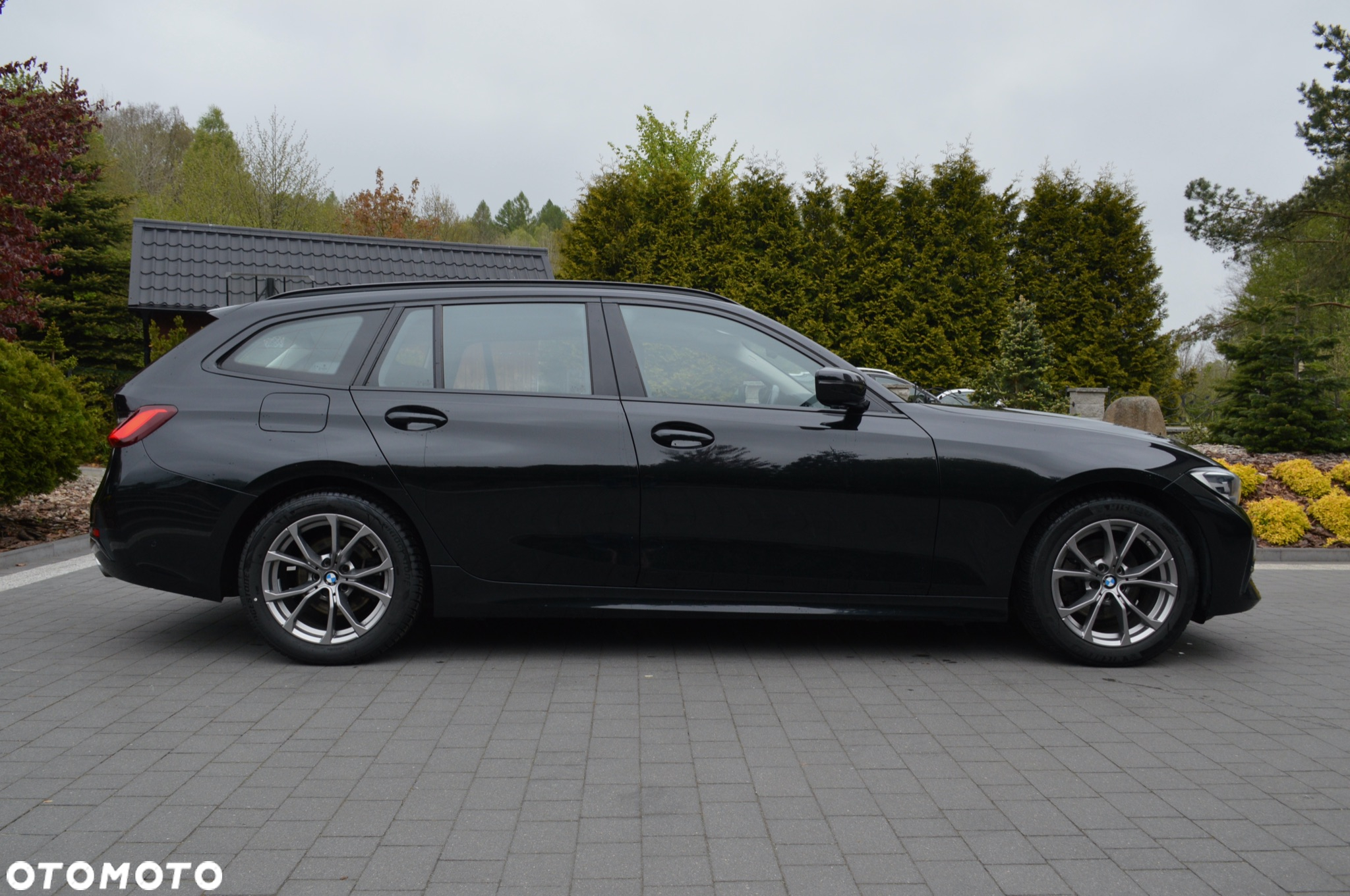 BMW Seria 3 320d Sport Line Shadow - 9