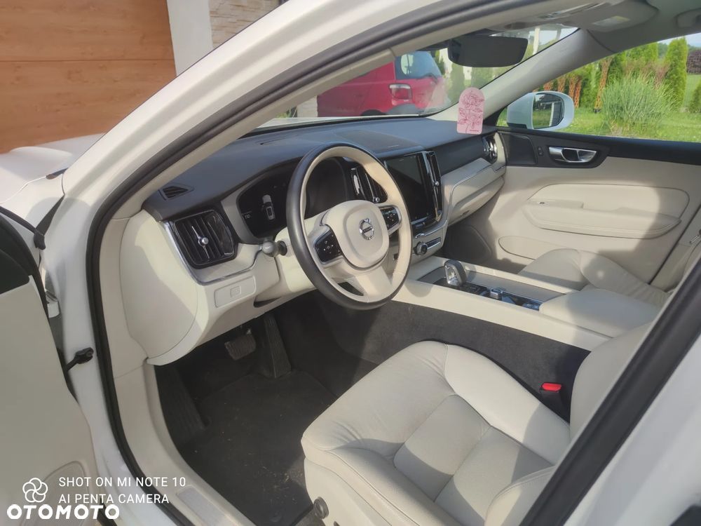 Volvo XC 60 B5 B AWD Geartronic Inscription - 8