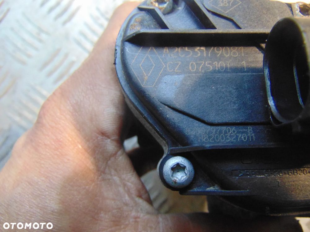 Przepustnica opel vivaro 2 2,0 dci - 6