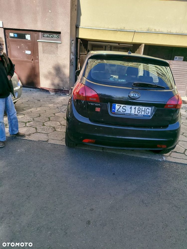 Kia Venga 1.4 M - 3