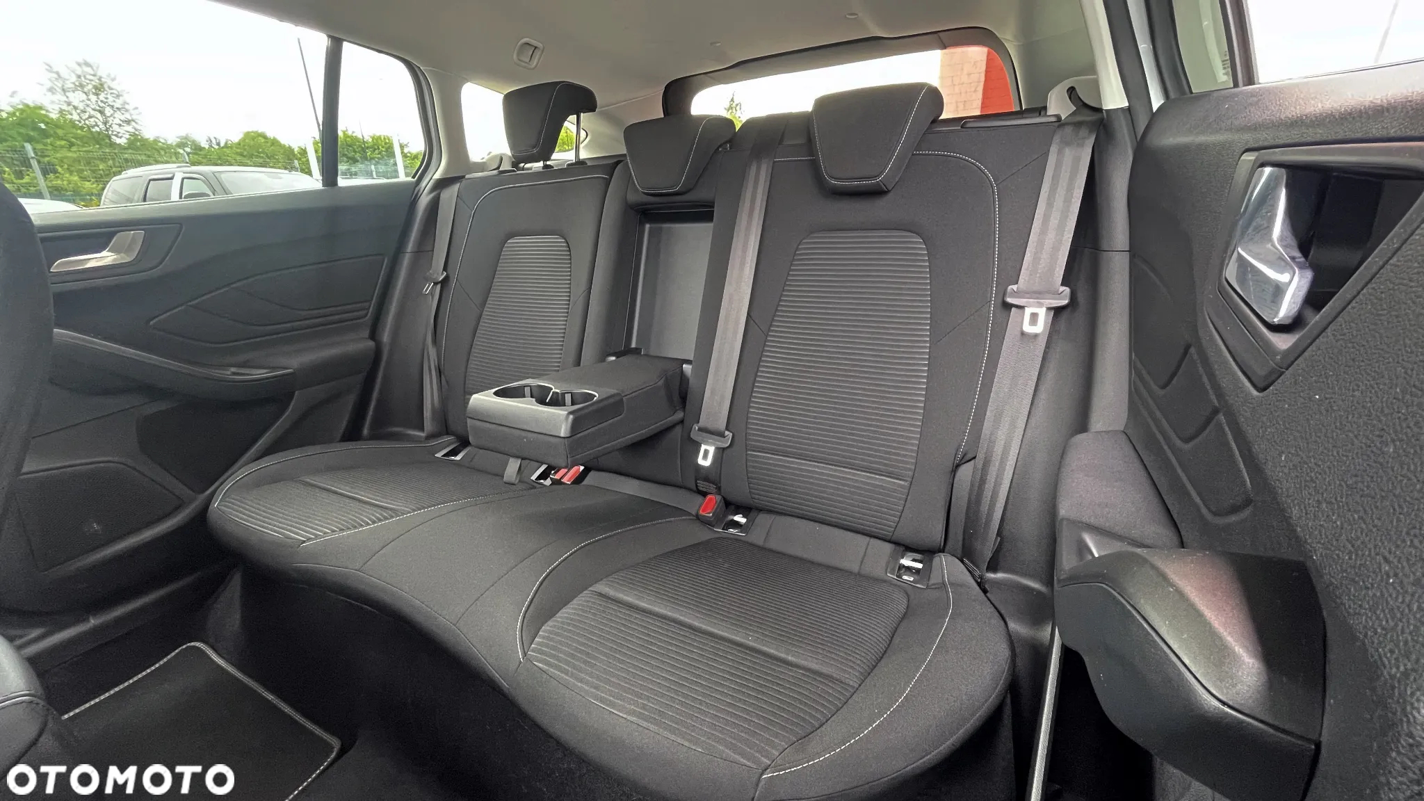 Ford Focus 1.0 EcoBoost mHEV Titanium Style - 14