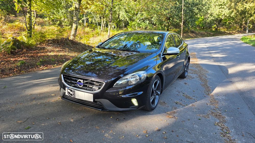 Volvo V40 D2 R Design - 7