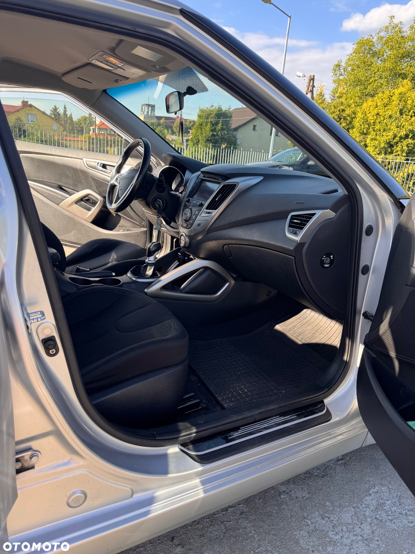 Hyundai Veloster 1.6 GDI Comfort - 8