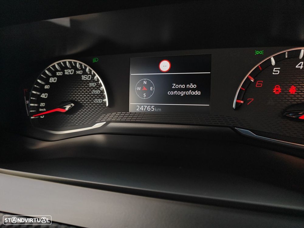 Peugeot 2008 1.2 PureTech Active Pack - 21