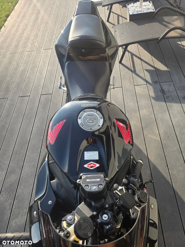 Honda CBR - 6