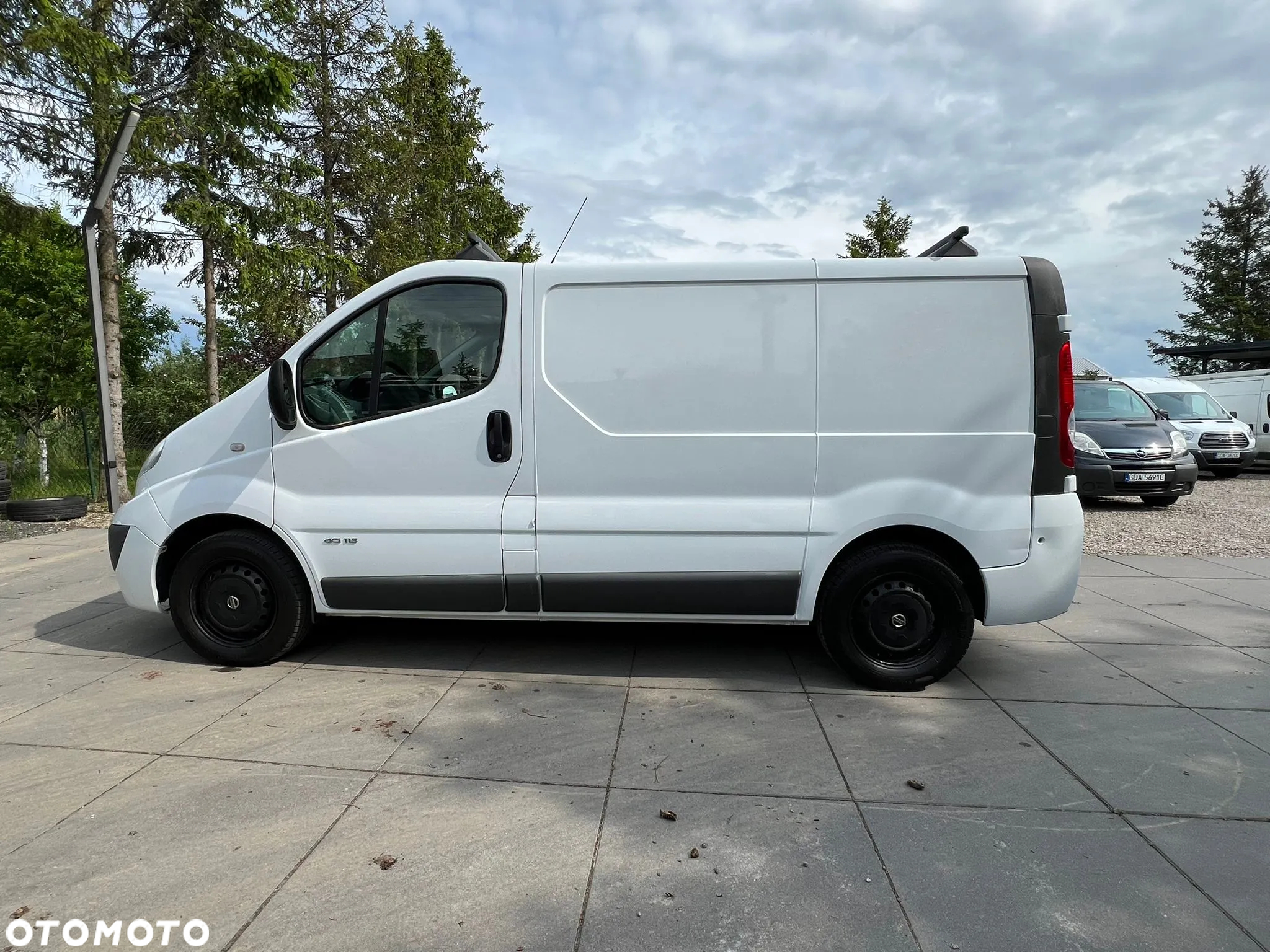 Renault TRAFIC kLIMATYZACJA - 15