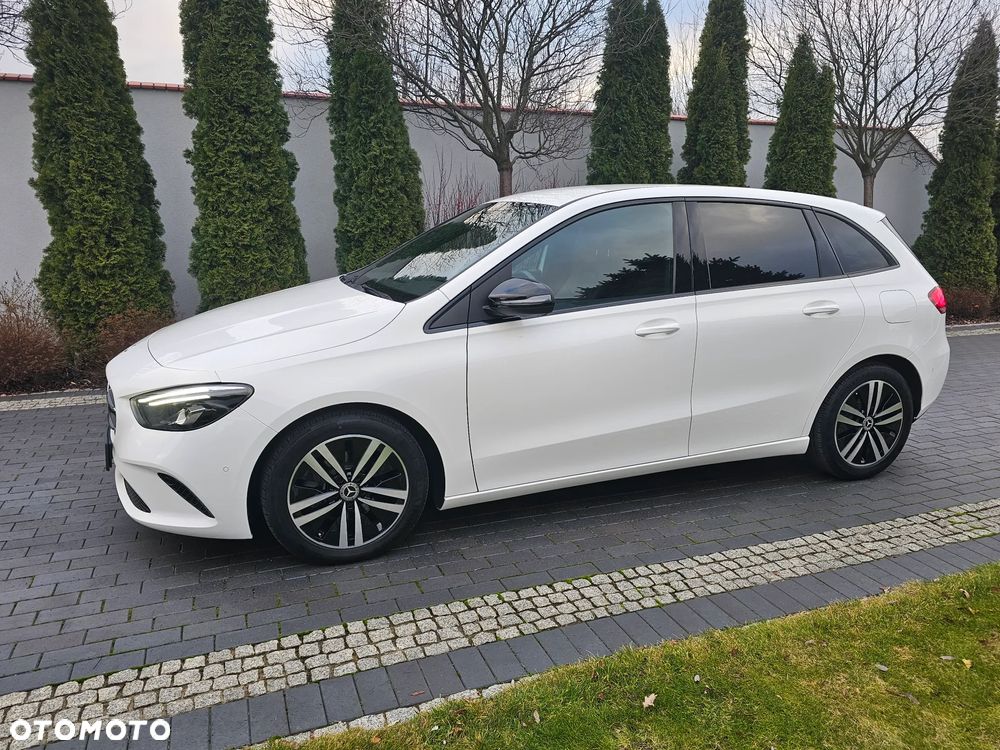 Mercedes-Benz Klasa B 180 Style 7G-DCT - 2