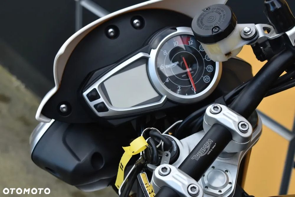Triumph Speed Triple - 23