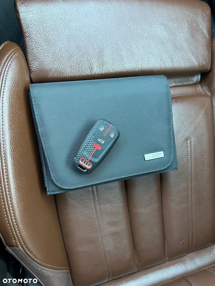 Audi A4 Limousine 2.0 TFSI Quattro S tronic - 23