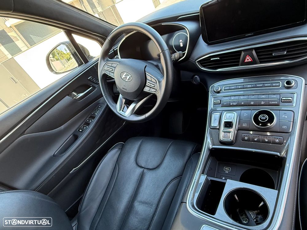 Hyundai Santa Fe 1.6 T-GDI HEV Vanguard - 17