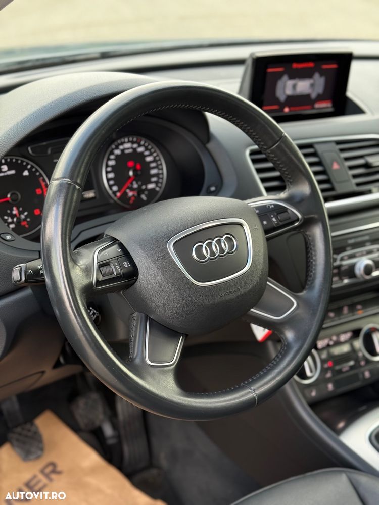 Audi Q3 2.0 TDI Sport - 10