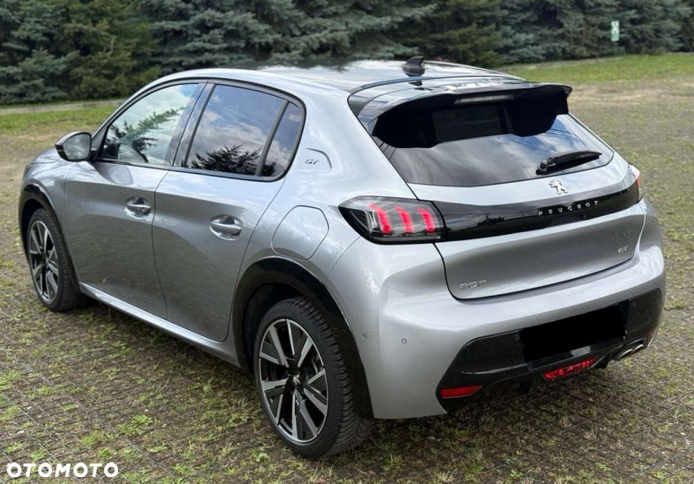 Peugeot 208 PureTech 130 EAT8 GT - 4
