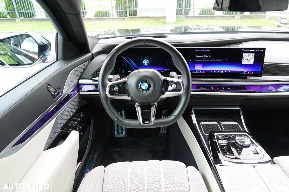 BMW Seria 7 730d xDrive MHEV - 24