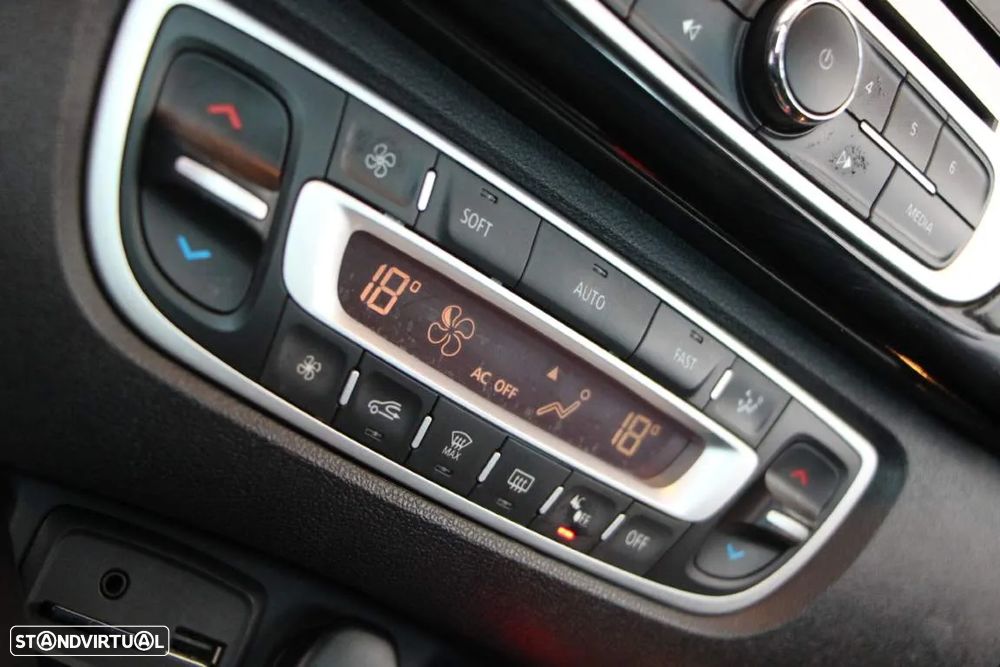 Renault Scénic 1.5 dCi Bose Edition EDC SS - 22