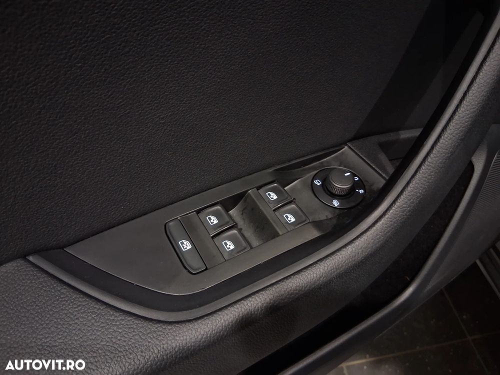 Skoda Superb 2.0 TDI DSG Ambition - 11