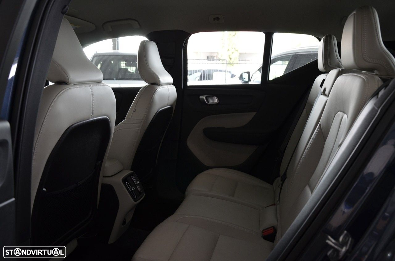 Volvo XC 40 1.5 T2 Inscription Geartronic - 12