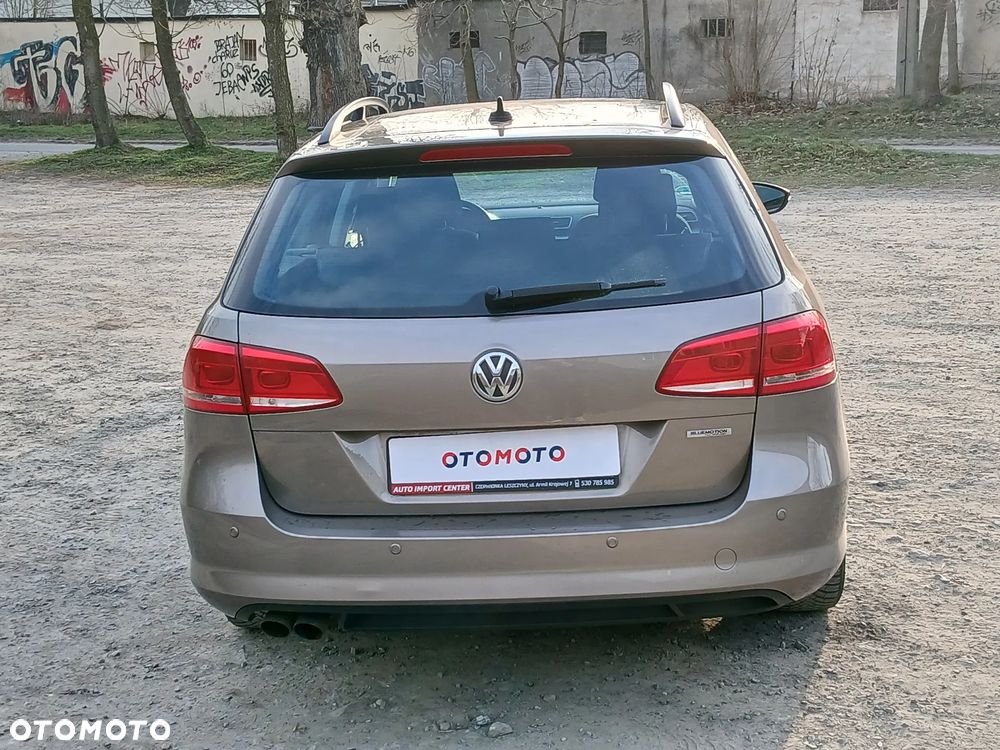 Volkswagen Passat - 17