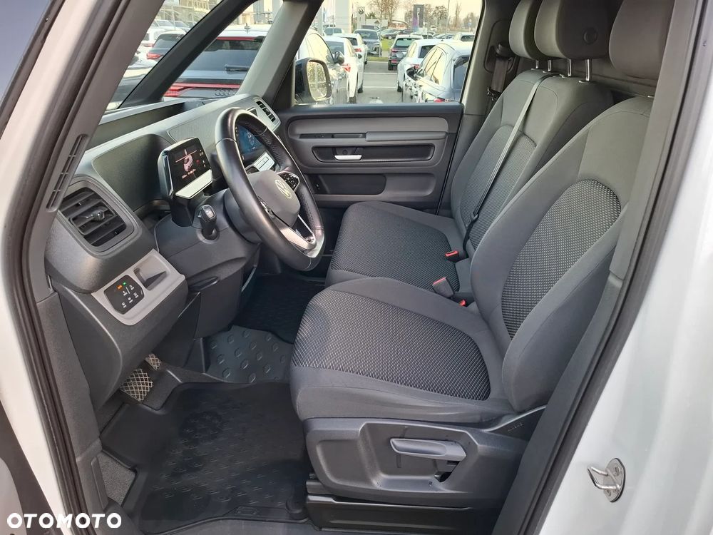 Volkswagen ID.BUZZ - 9