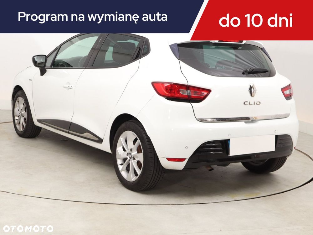 Renault Clio - 6