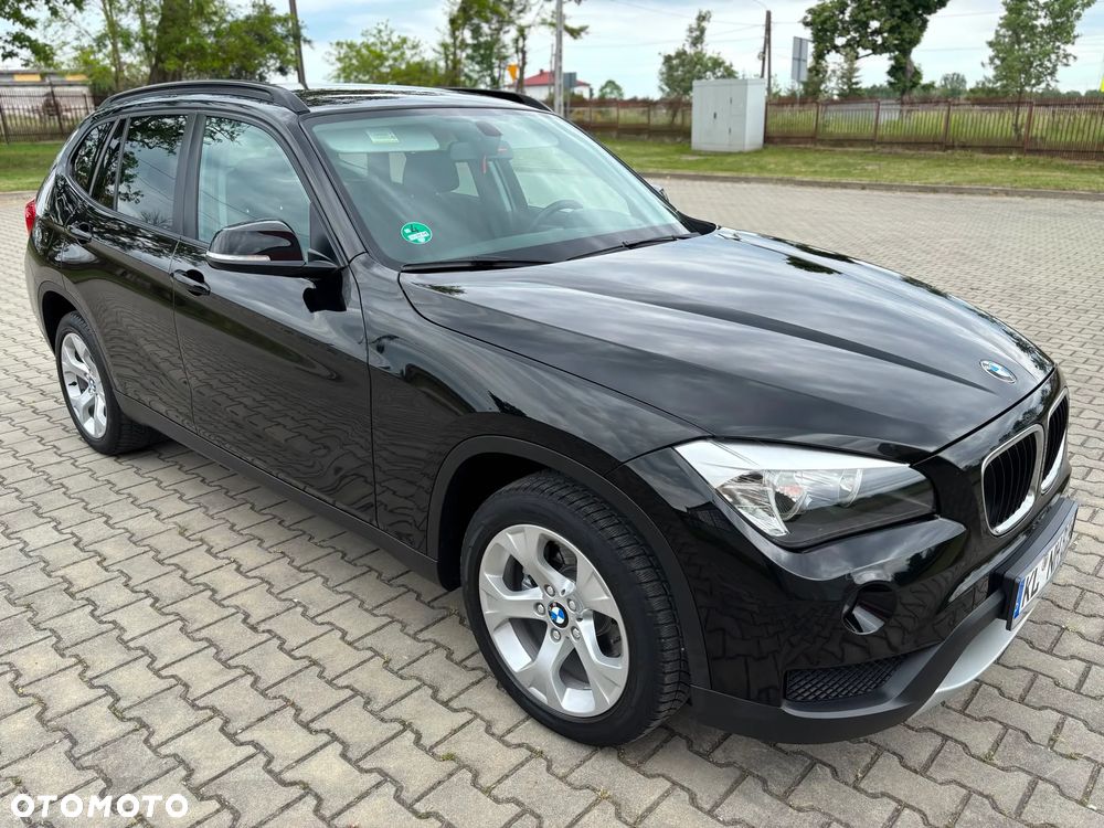 BMW X1 sDrive18d xLine - 13