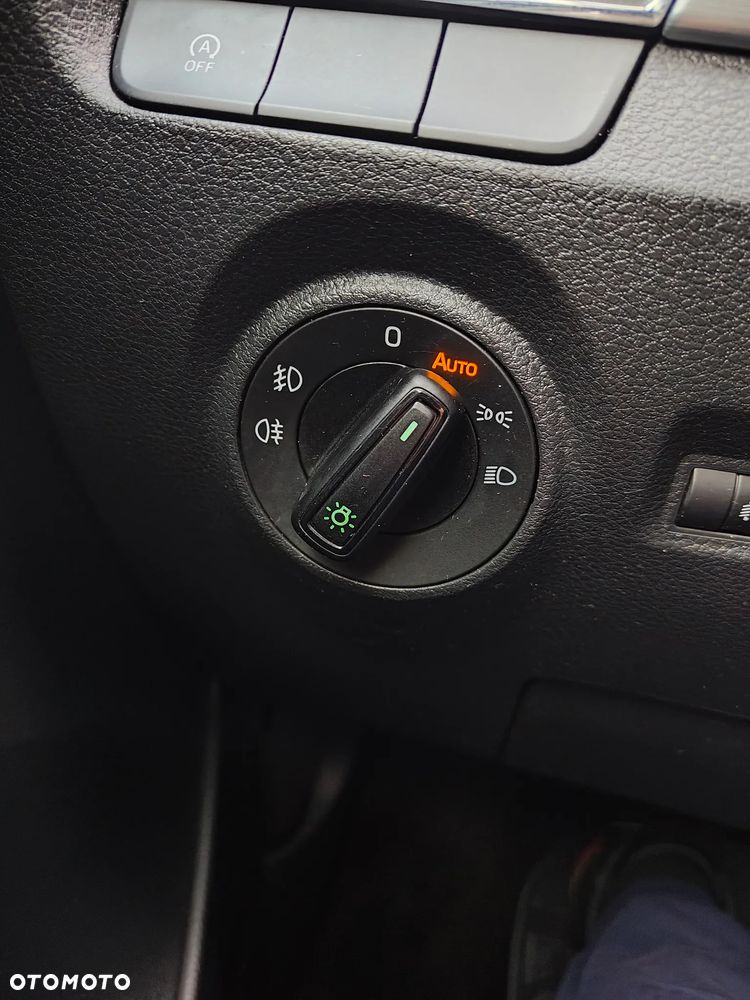 Skoda Fabia 1.0 Ambition - 16