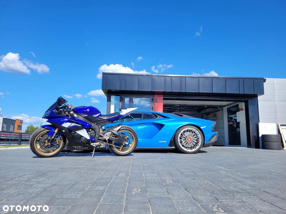 Yamaha R6 - 3