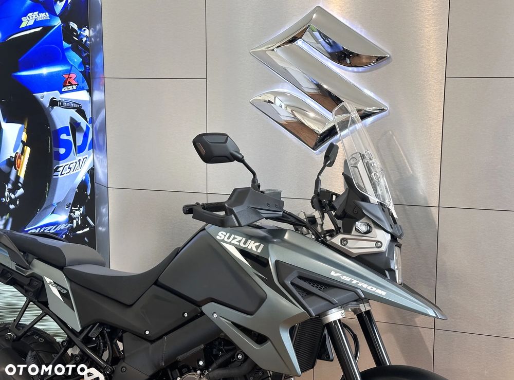 Suzuki V-STROM - 4