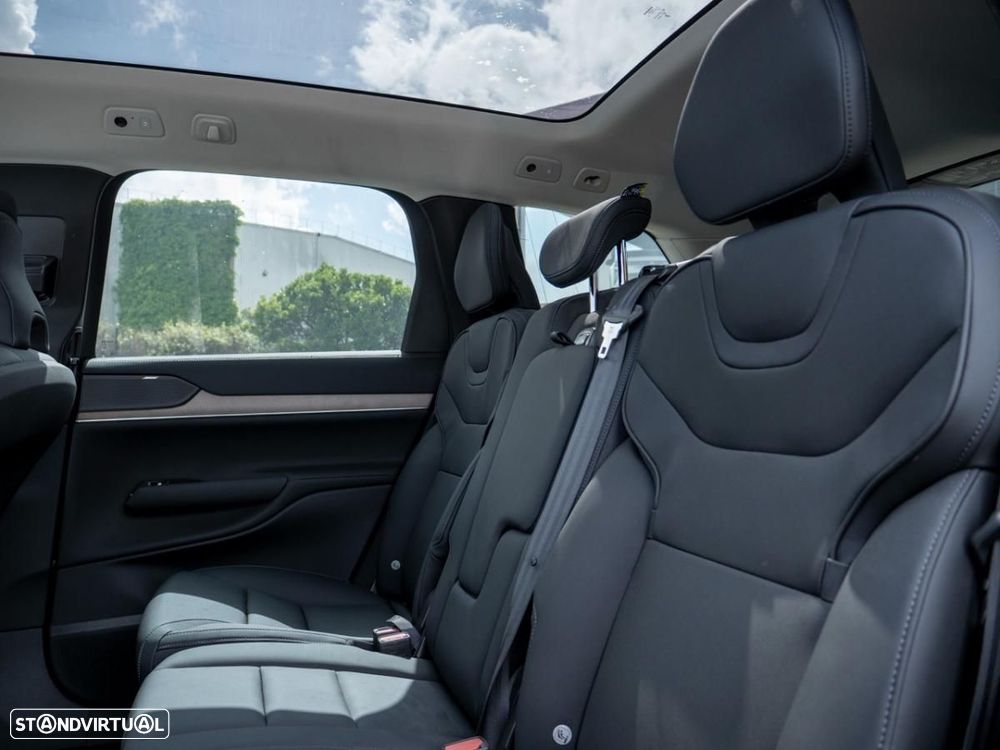 Volvo EX90 111 kWh Twin Motor Performance Ultra - 33