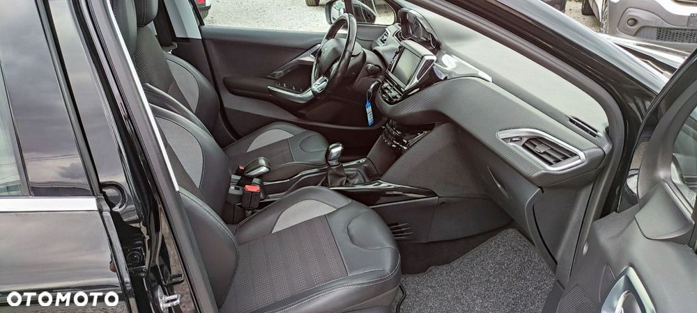 Peugeot 2008 - 24