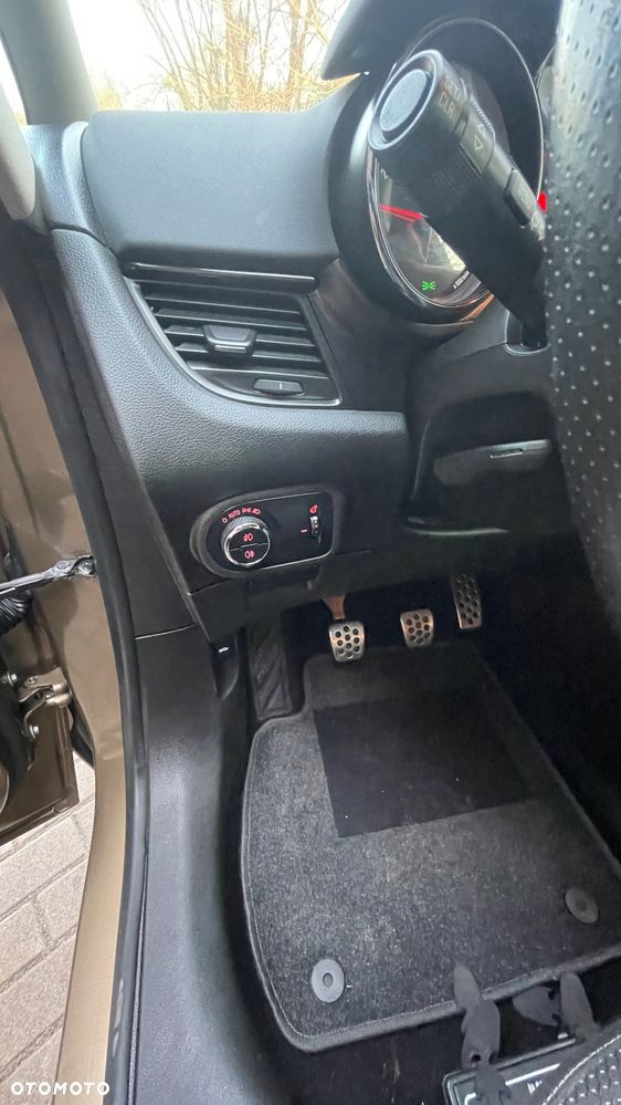 Opel Zafira Tourer 1.4 Turbo Style - 23