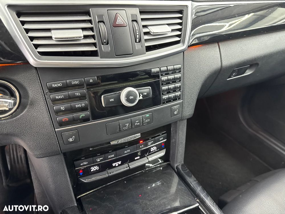 MERCEDES-BENZ E-Class 2012 — imagine 23