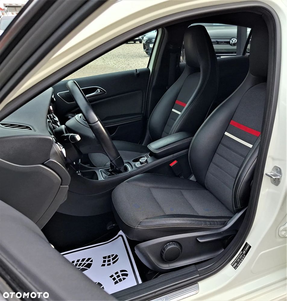 Mercedes-Benz Klasa A 180 (BlueEFFICIENCY) AMG Sport - 18