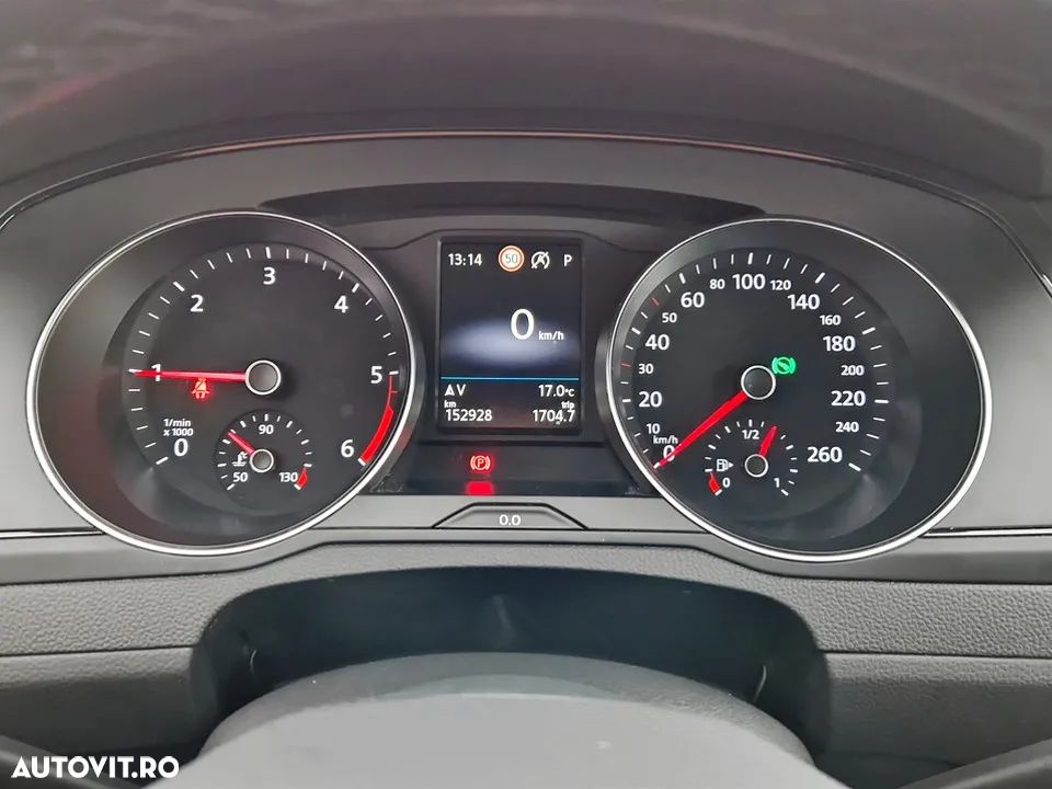 Volkswagen Passat - 20