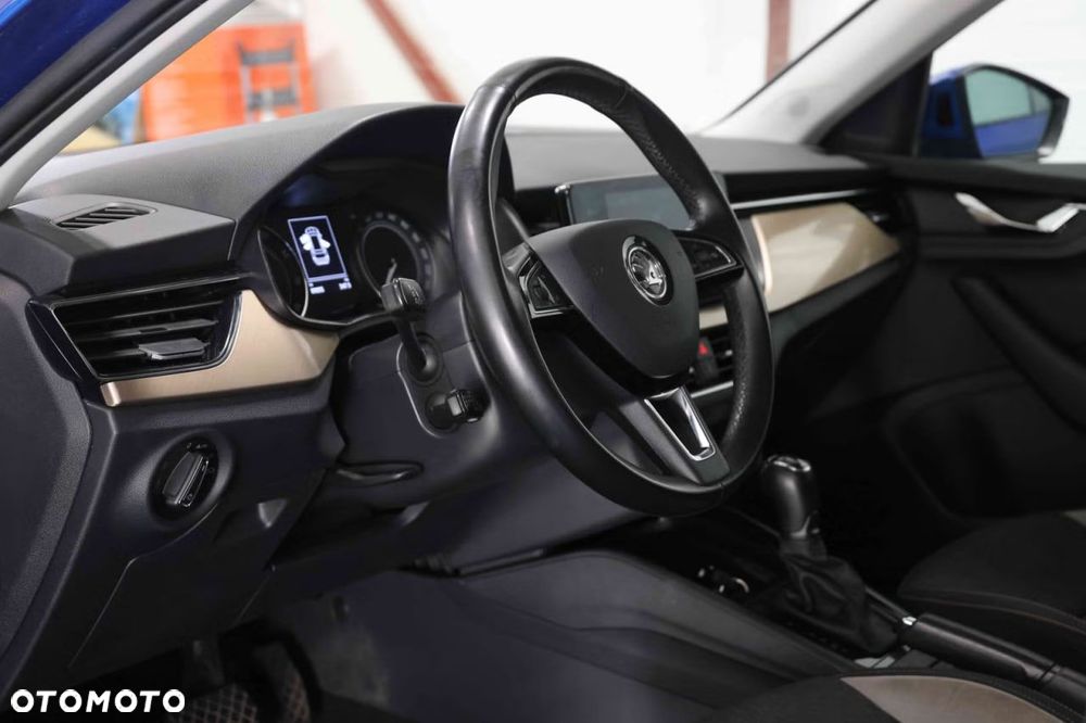 Skoda Kamiq 1.0 TSI Style DSG - 8