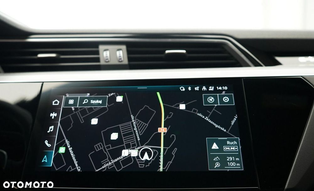 Audi Q8 e-tron - 34