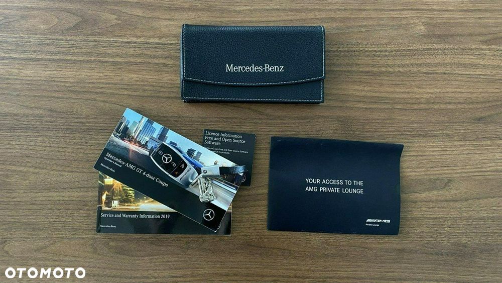 Mercedes-Benz AMG GT - 40