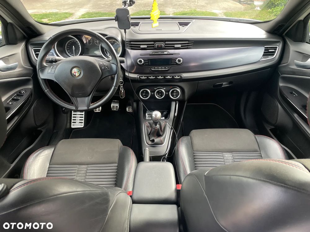 Alfa Romeo Giulietta 1.4 TB 16V Multiair - 5