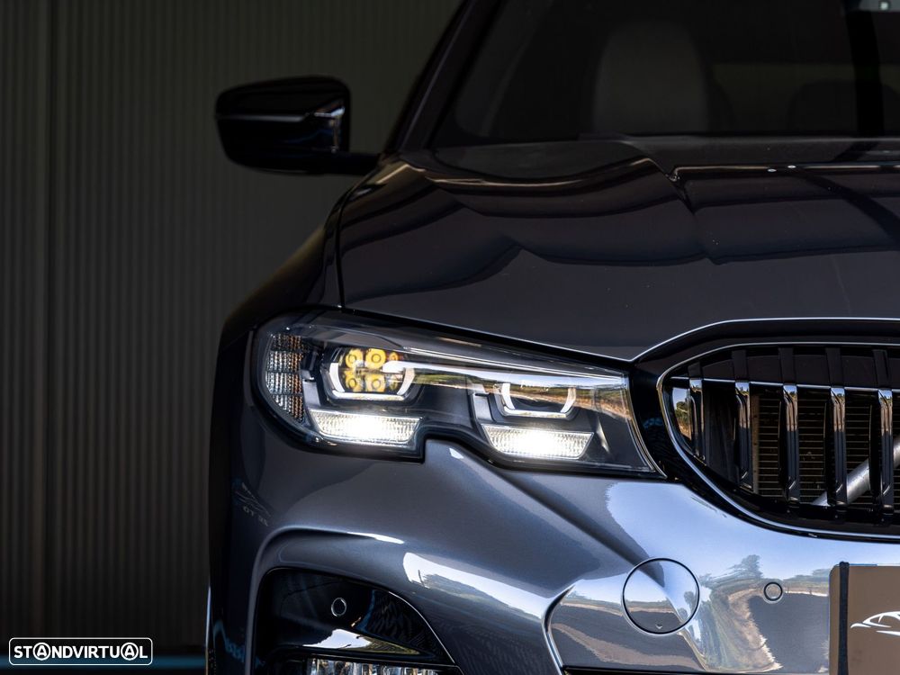 BMW 320 - 5