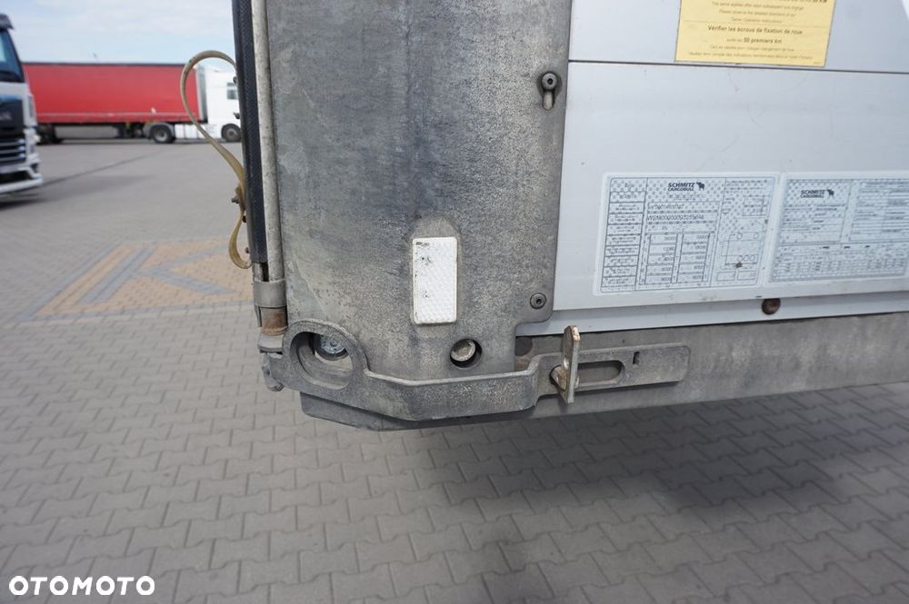 Schmitz Cargobull FIRANA OŚ PODNOSZONA * 2016 * - 18