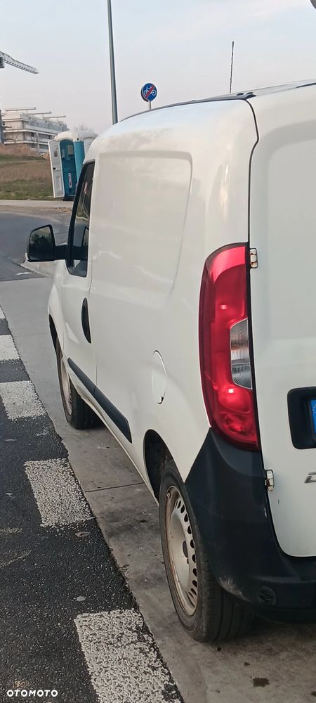 Fiat Doblo - 8