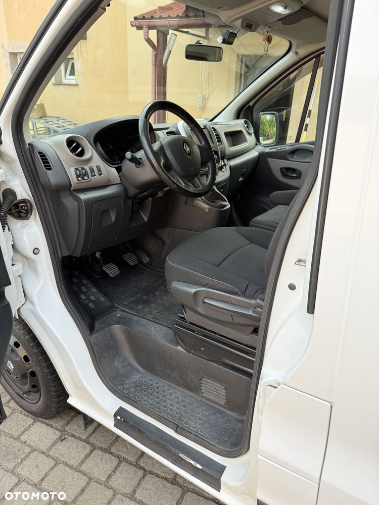 Renault TRAFIC - 11