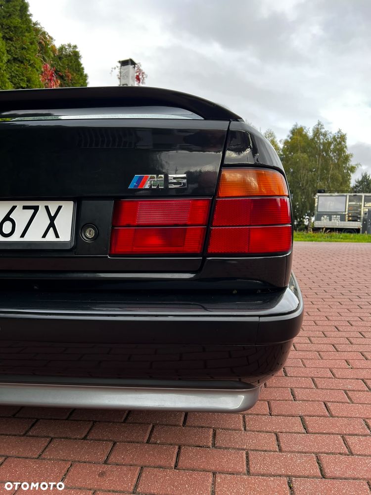BMW M5 Standard - 6