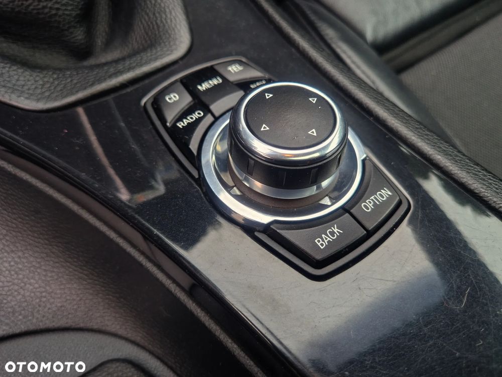 BMW Seria 3 - 29