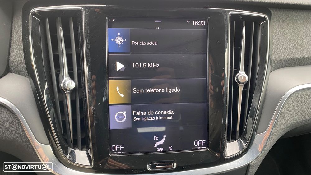 Volvo V60 2.0 D3 Momentum Plus Geartronic - 37