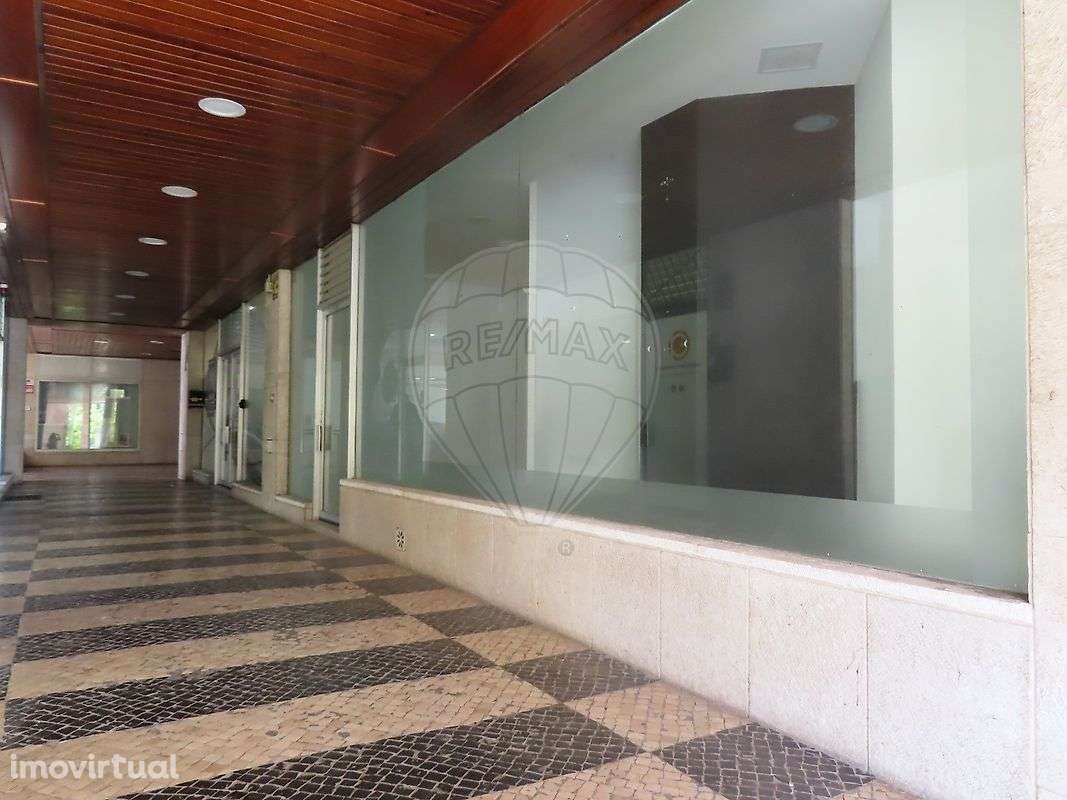 Loja  para arrendamento - Grande imagem: 4/17