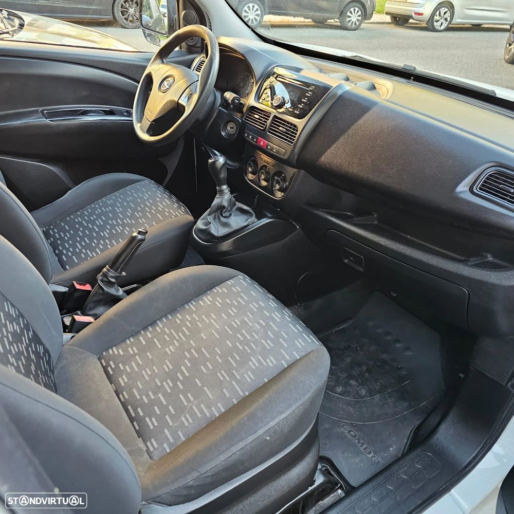 Opel Combo - 10